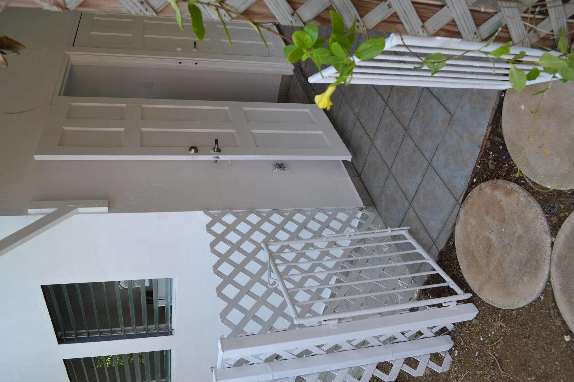 Palm Trees Apartments Βίλλεμσταντ Εξωτερικό φωτογραφία